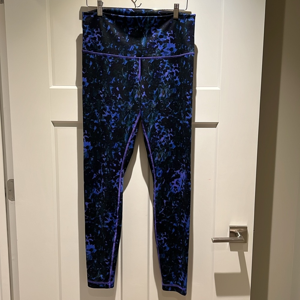 Lululemon Wunder Under High Rise legging floral Iris Blue